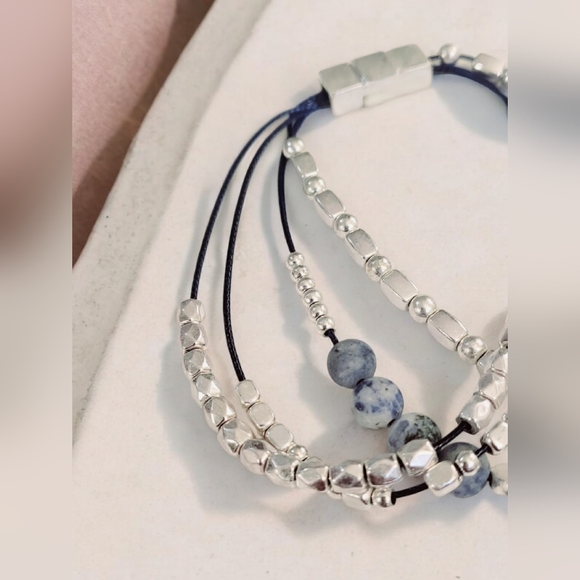 Womens Lapis Lazuli Stone Layered Magnetic Bracelet - Picture 3 of 11